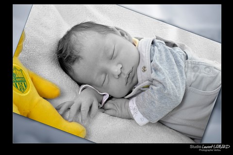  studio-bébés-grossesse-enfants-photographe-nantes-vertou-basse goulaine